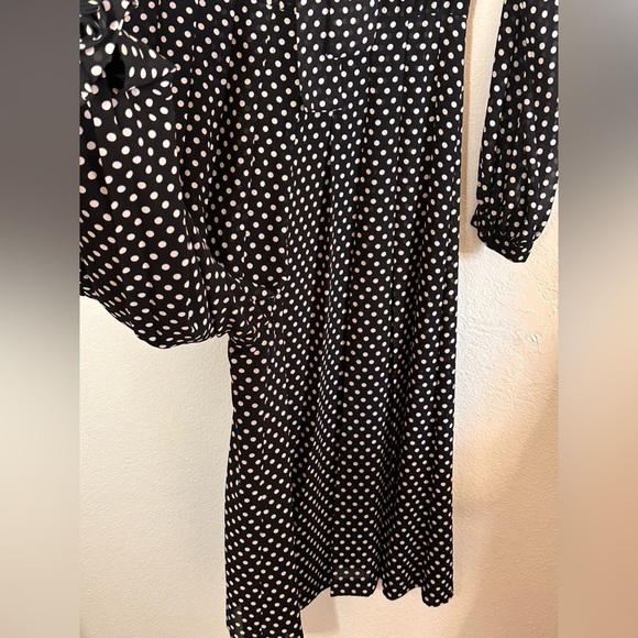 MICHAEL Michael Kors Polka Dot MIDI Length Culotte Jumpsuit with lavalliere Sz 4 - Picture 3 of 3